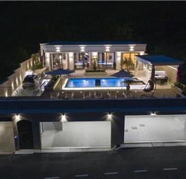 3 bedroom villa with pool in Prijevor, Budva, sleeps 6